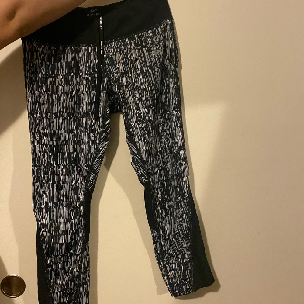 Nike leggings